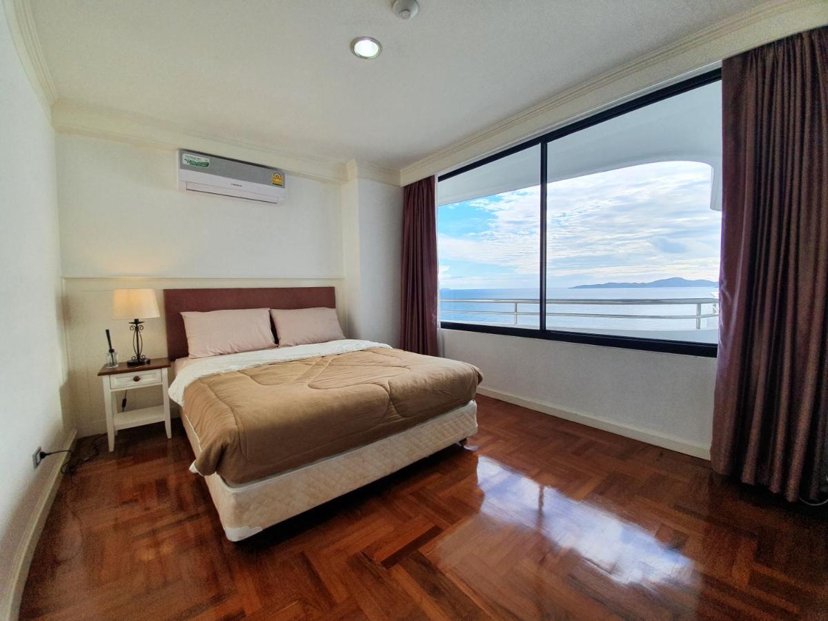 Spacious Room With Ocean & City View Pattaya Exterior photo